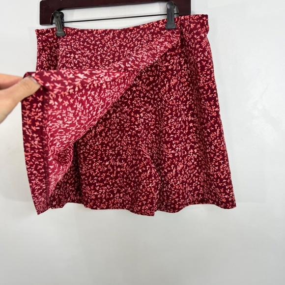 Reitmans wrap style burgundy pink white floral mini skirt short combo skort 13 - Picture 5 of 10